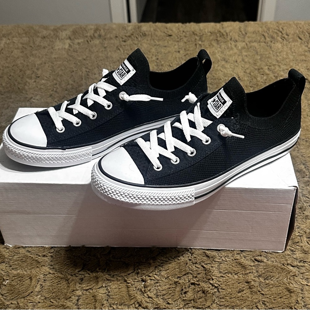 Chuck Taylor All Star Shoreline Knit Slip. No box size tag 6 youth in women 8.
